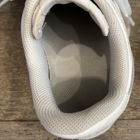 Nike Air Force 1 Size 9 - pre-loved - Picture 8 of 8